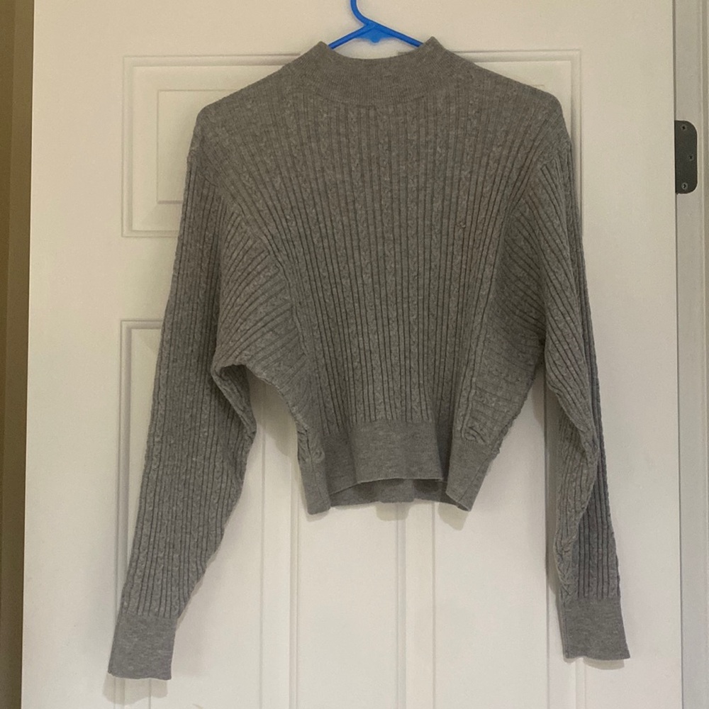 XS BB DAKOTA by Steve Madden Gray long sleeve mock neck knit shirt